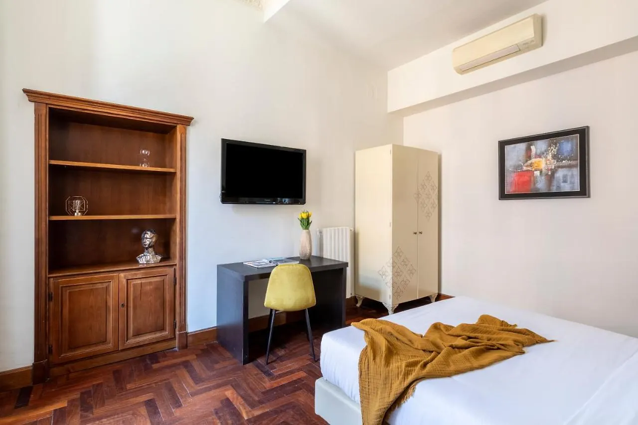 Deza Casa Vacanze Nazionale Joy Roma Appartamento