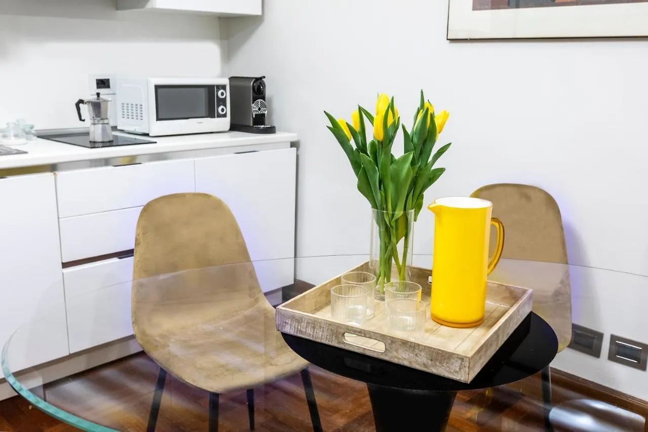 Appartamento Deza Casa Vacanze Nazionale Joy Roma
